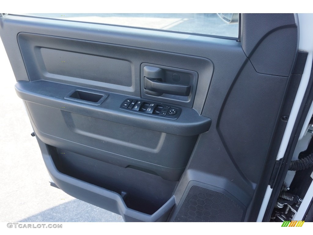 2011 Ram 3500 HD ST Crew Cab Dually - Bright White / Dark Slate Gray/Medium Graystone photo #21