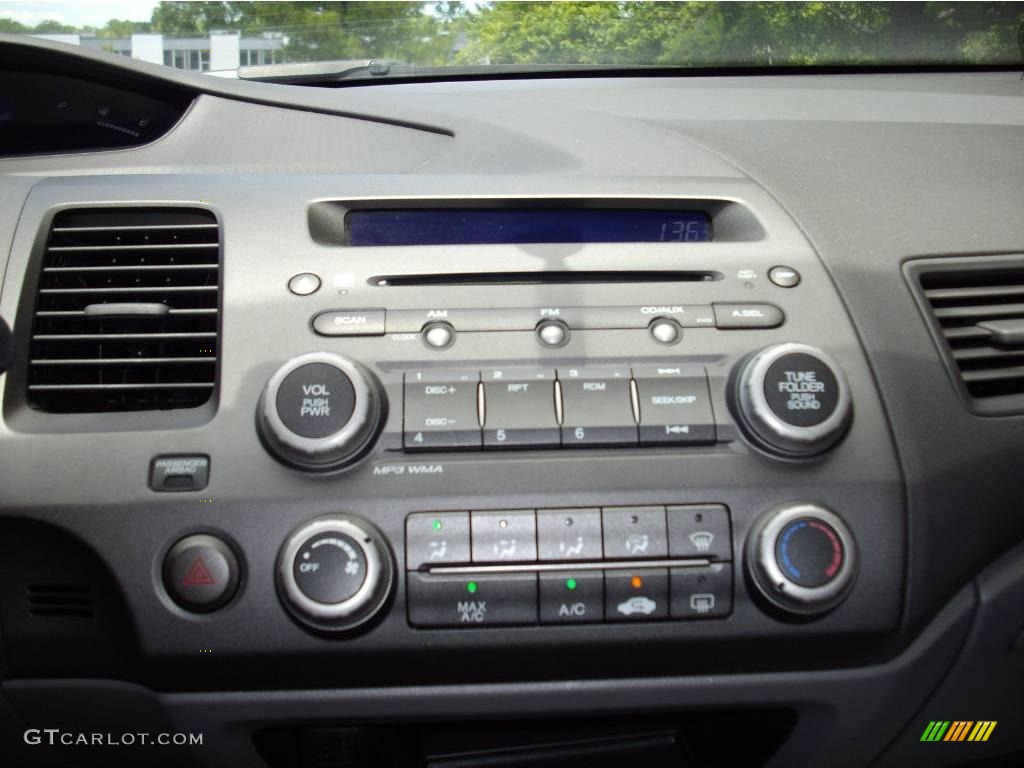 2007 Civic LX Sedan - Alabaster Silver Metallic / Gray photo #10