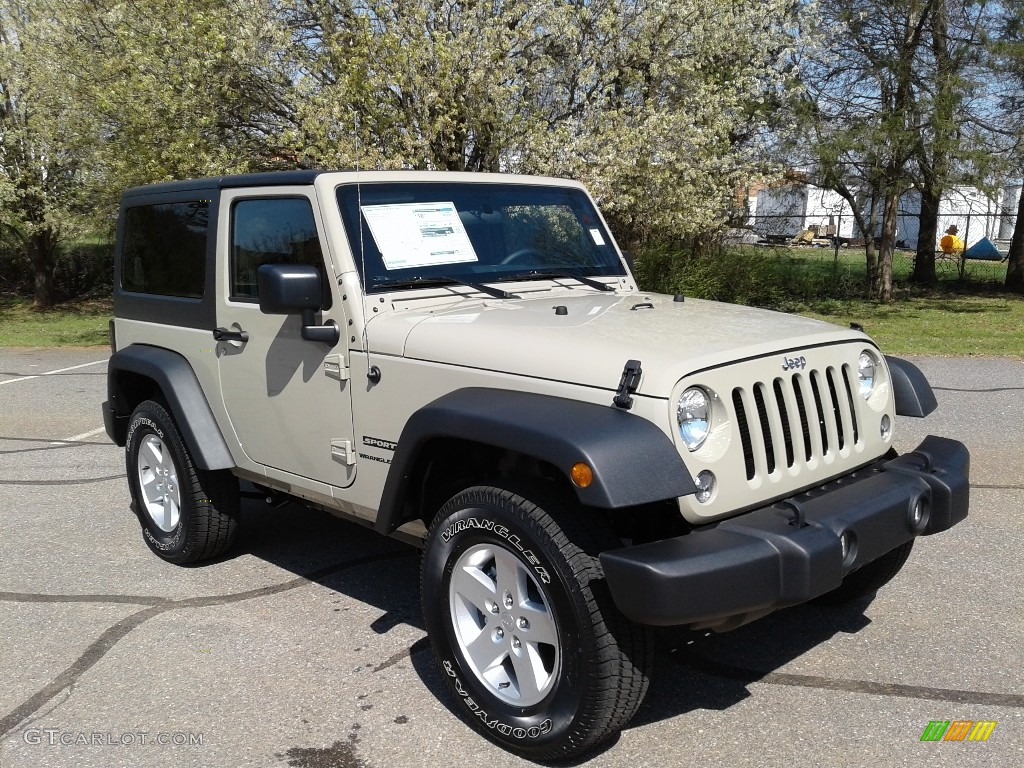 Gobi 2018 Jeep Wrangler Sport 4x4 Exterior Photo #126040056