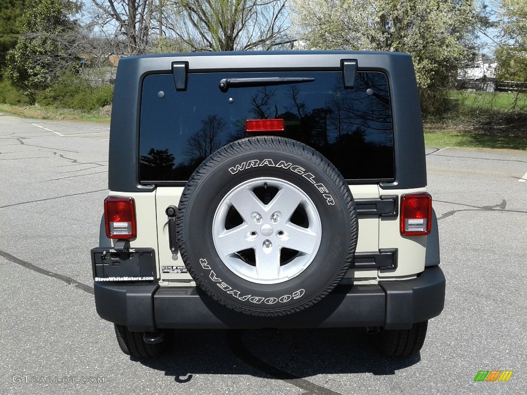2018 Wrangler Sport 4x4 - Gobi / Black photo #9