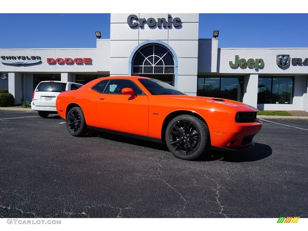 2018 Challenger R/T - Go Mango / Black photo #1