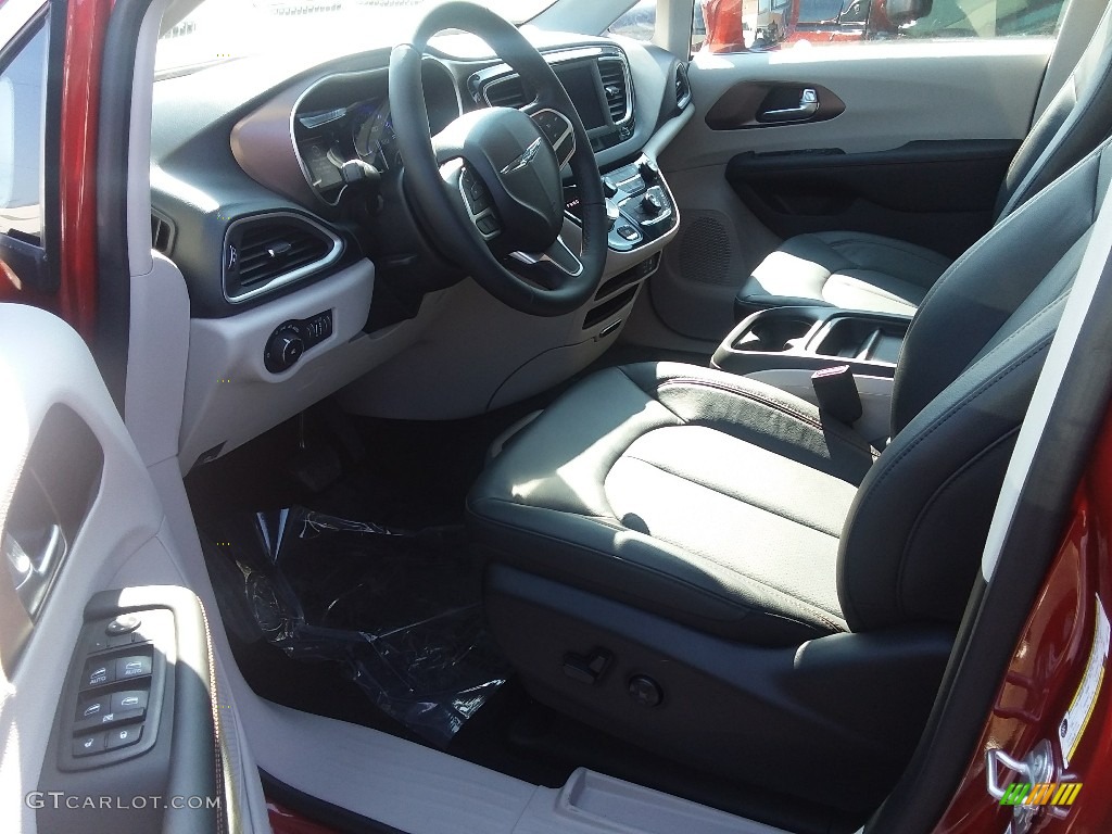 2018 Pacifica Touring L - Copper Pearl / Black/Alloy photo #6