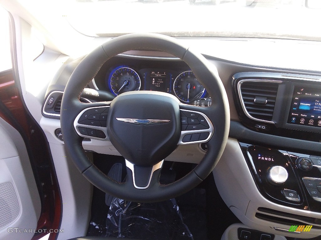 2018 Pacifica Touring L - Copper Pearl / Black/Alloy photo #9