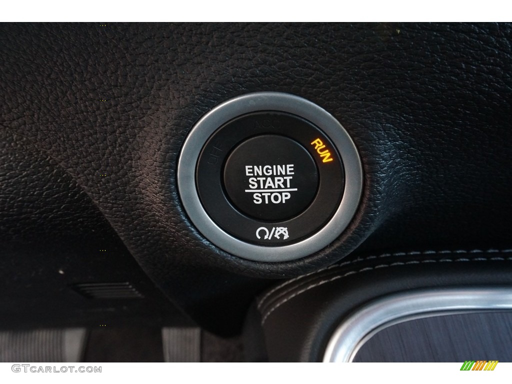 2018 Challenger R/T - Go Mango / Black photo #9