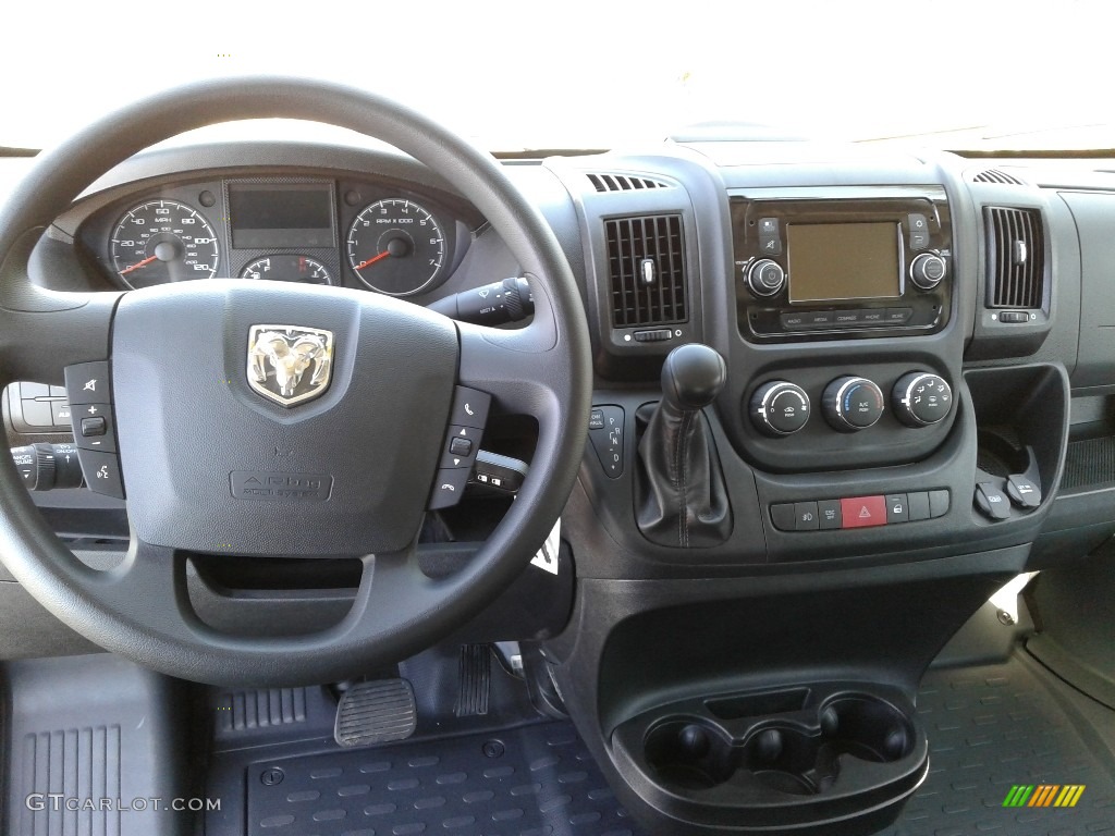 2018 Ram ProMaster 3500 Cutaway Utility Van Dashboard Photos