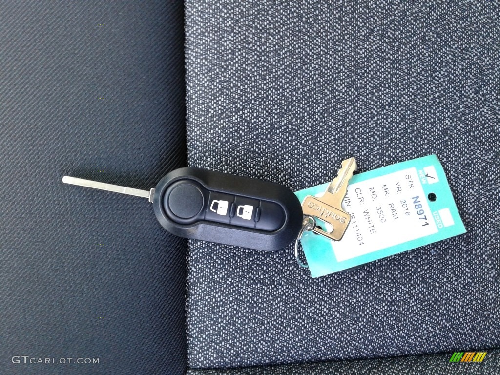 2018 Ram ProMaster 3500 Cutaway Utility Van Keys Photo #126042563