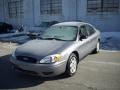 2007 Tungsten Metallic Ford Taurus SE  photo #1