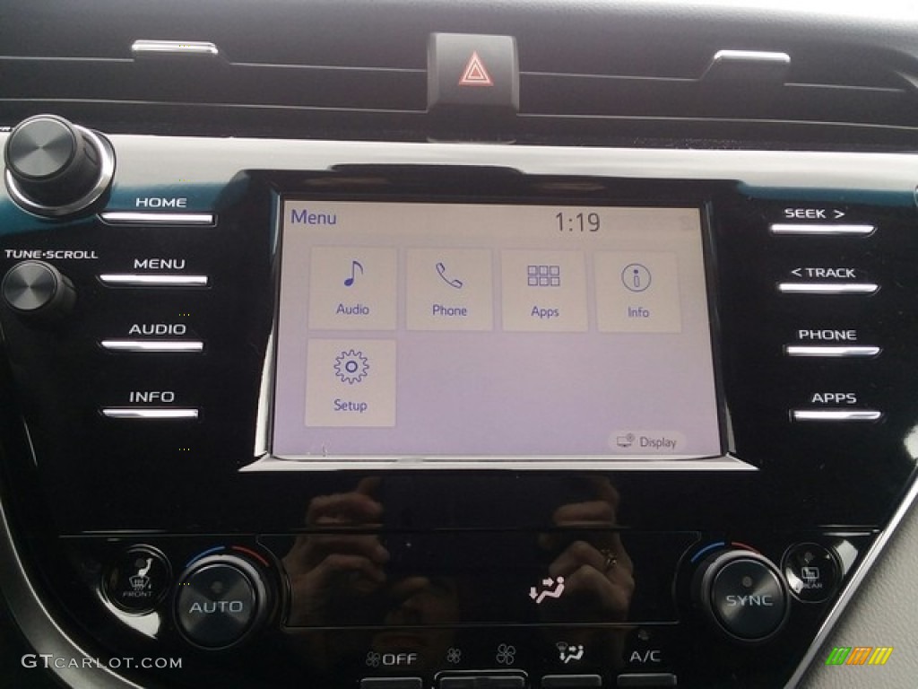 2018 Camry Hybrid LE - Predawn Gray Mica / Black photo #13