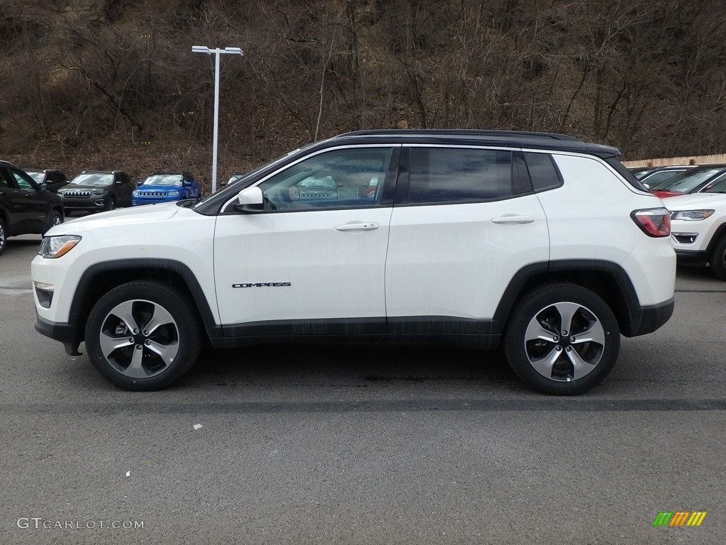 2018 Compass Latitude 4x4 - White / Black photo #2