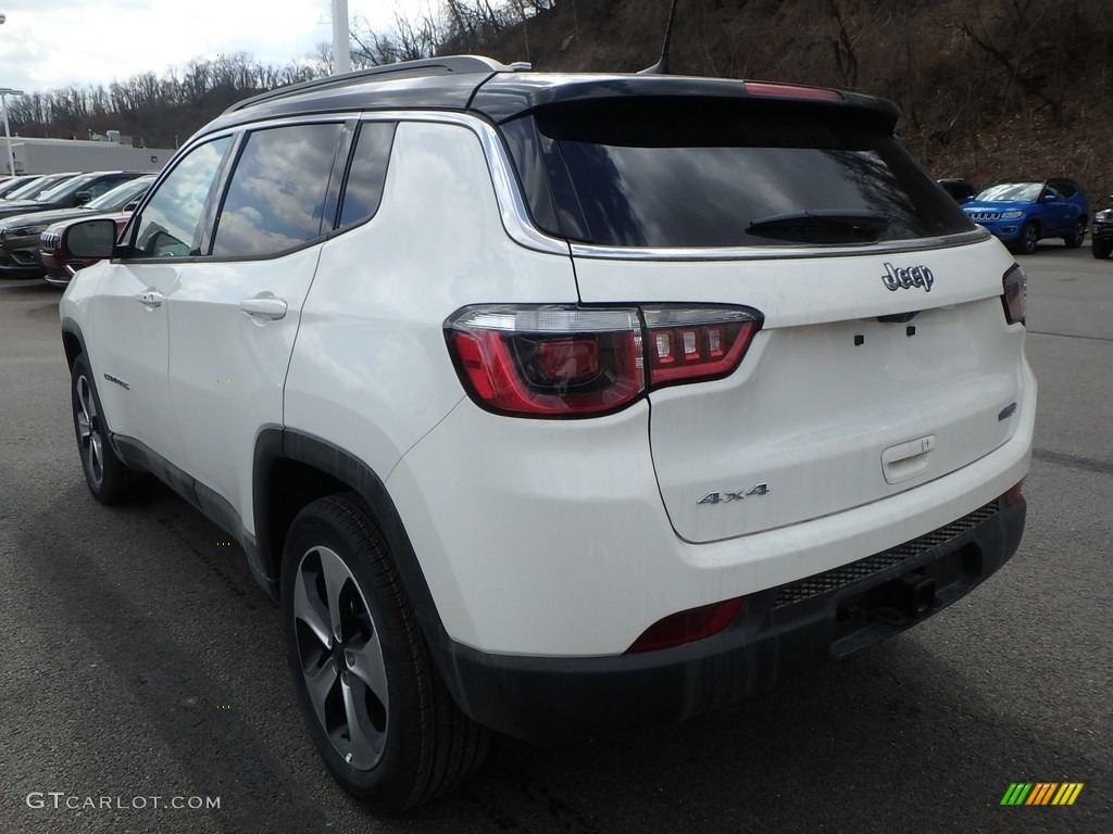 2018 Compass Latitude 4x4 - White / Black photo #3