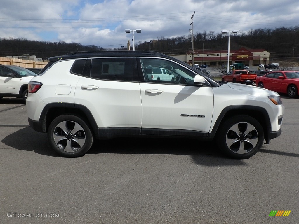 2018 Compass Latitude 4x4 - White / Black photo #6
