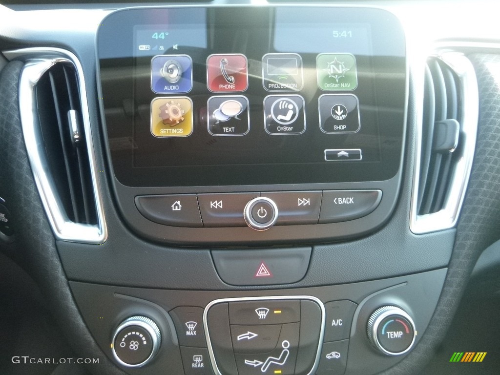 2018 Malibu LT - Summit White / Jet Black photo #18