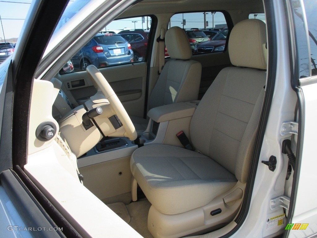 2011 Escape XLT V6 4WD - White Suede / Camel photo #16