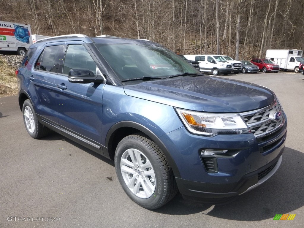 2018 Explorer XLT 4WD - Blue Metallic / Ebony Black photo #3