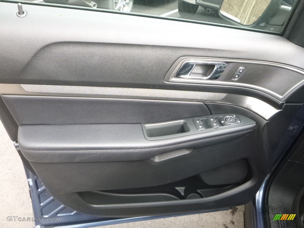 2018 Explorer XLT 4WD - Blue Metallic / Ebony Black photo #11