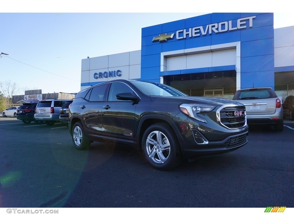 2018 Terrain SLE - Graphite Gray Metallic / ­Jet Black photo #1