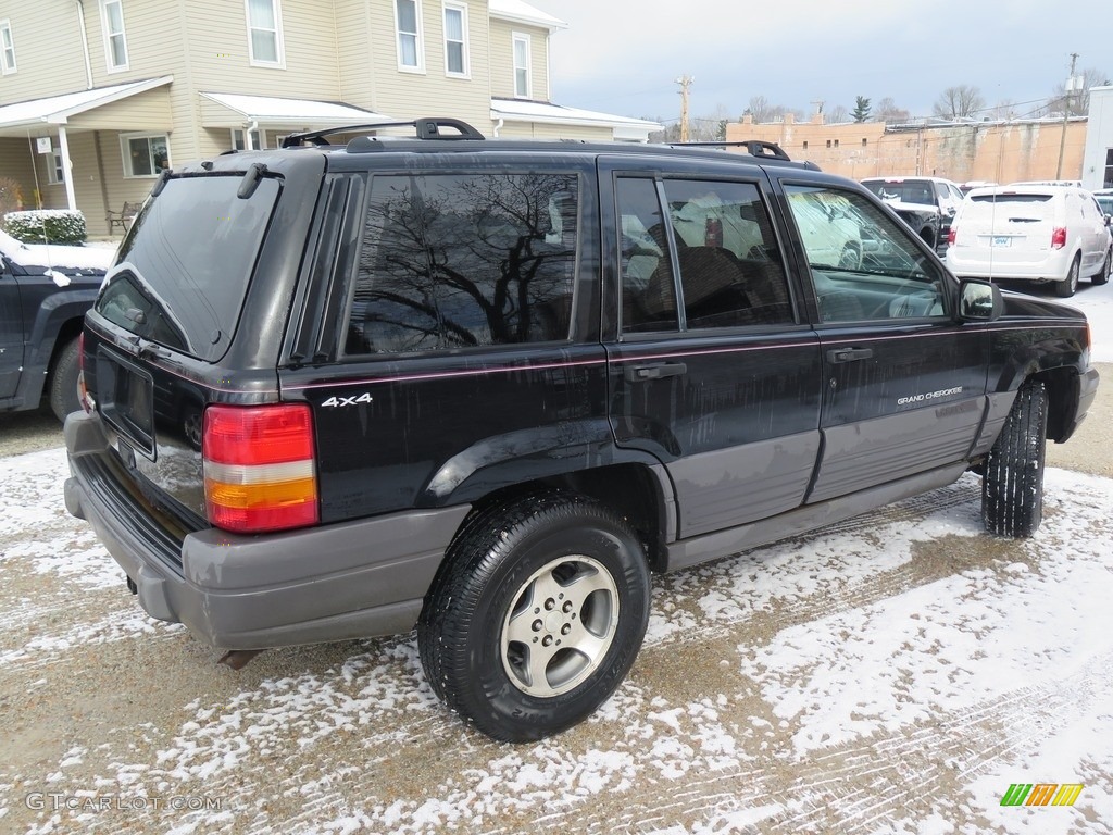 1996 Grand Cherokee Laredo 4x4 - Black / Agate photo #10