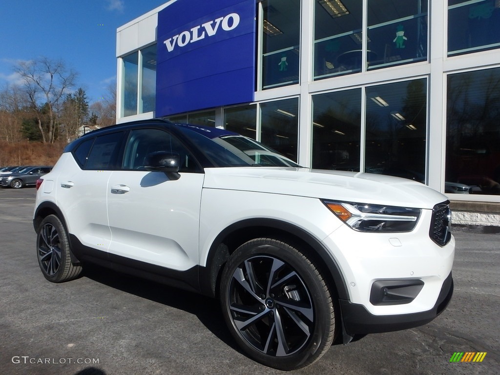 2019 XC40 T5 Momentum AWD - Crystal White Metallic / Charcoal photo #1