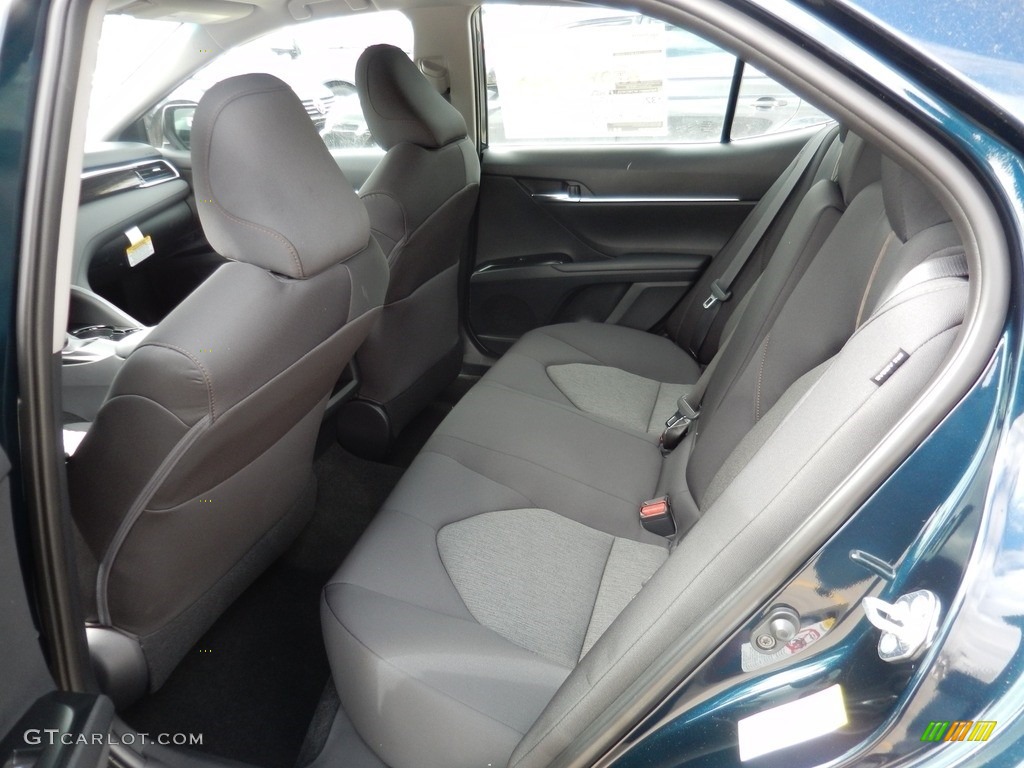2018 Camry LE - Galactic Aqua Mica / Black photo #4