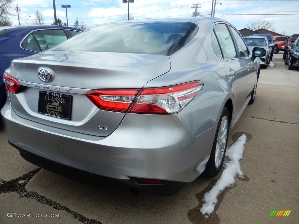 2018 Camry LE - Celestial Silver Metallic / Ash photo #2