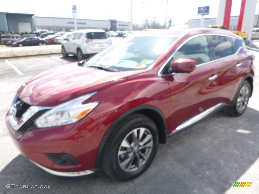 2017 Murano SL AWD - Cayenne Red / Graphite photo #8