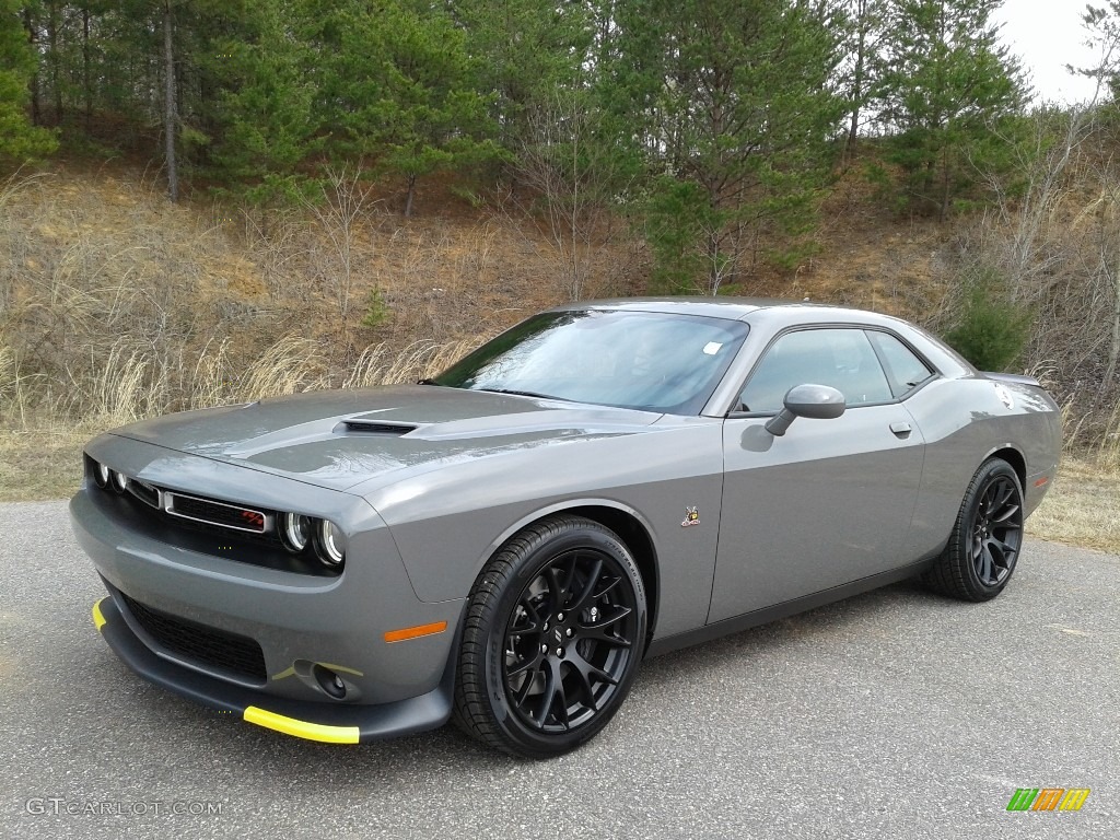 2018 Challenger R/T Scat Pack - Destroyer Gray / Black/Ruby Red photo #2