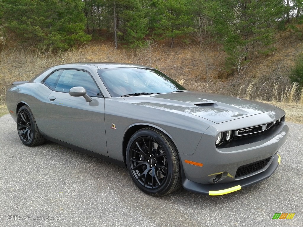 2018 Challenger R/T Scat Pack - Destroyer Gray / Black/Ruby Red photo #4