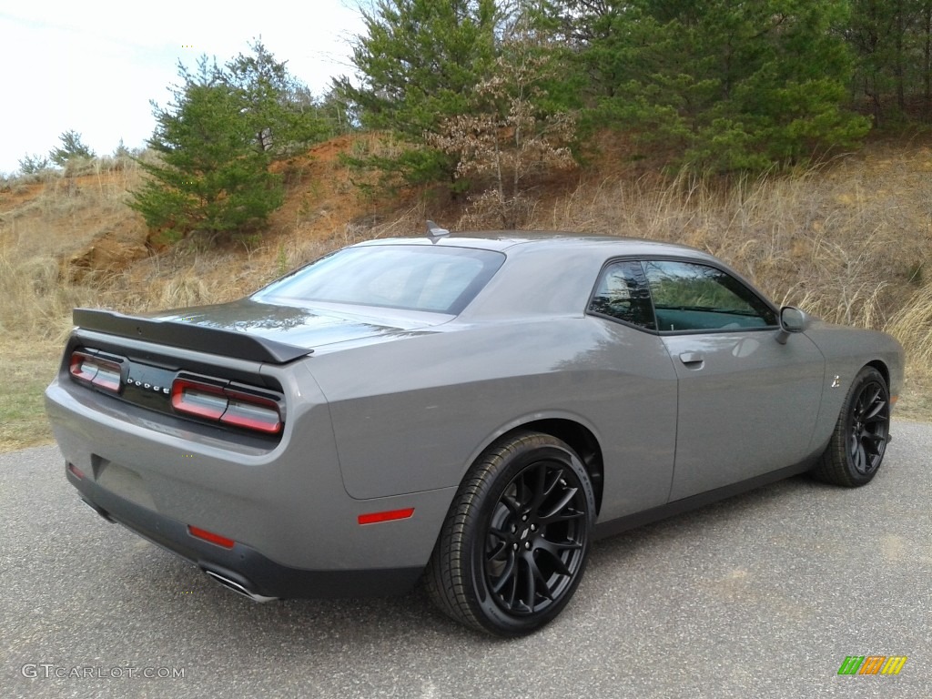 2018 Challenger R/T Scat Pack - Destroyer Gray / Black/Ruby Red photo #6