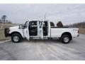 Oxford White - F350 Super Duty XL Crew Cab 4x4 Photo No. 4