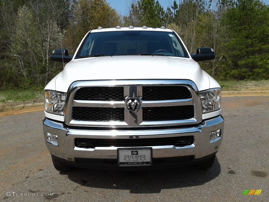 2018 3500 Tradesman Crew Cab 4x4 - Bright White / Black photo #3