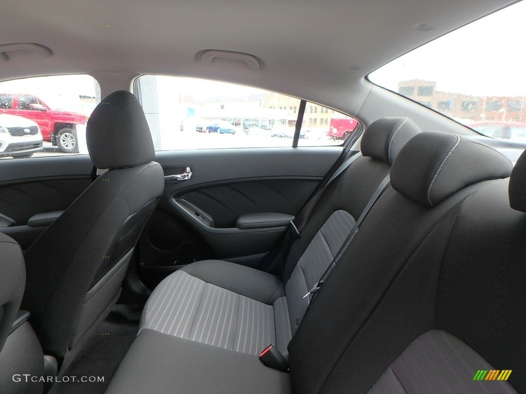 2018 Kia Forte S Rear Seat Photos