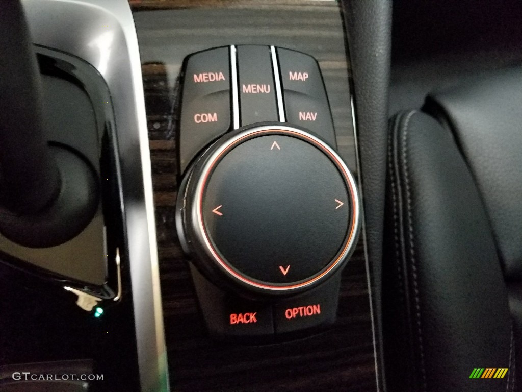 2018 5 Series 530i xDrive Sedan - Black Sapphire Metallic / Black photo #20