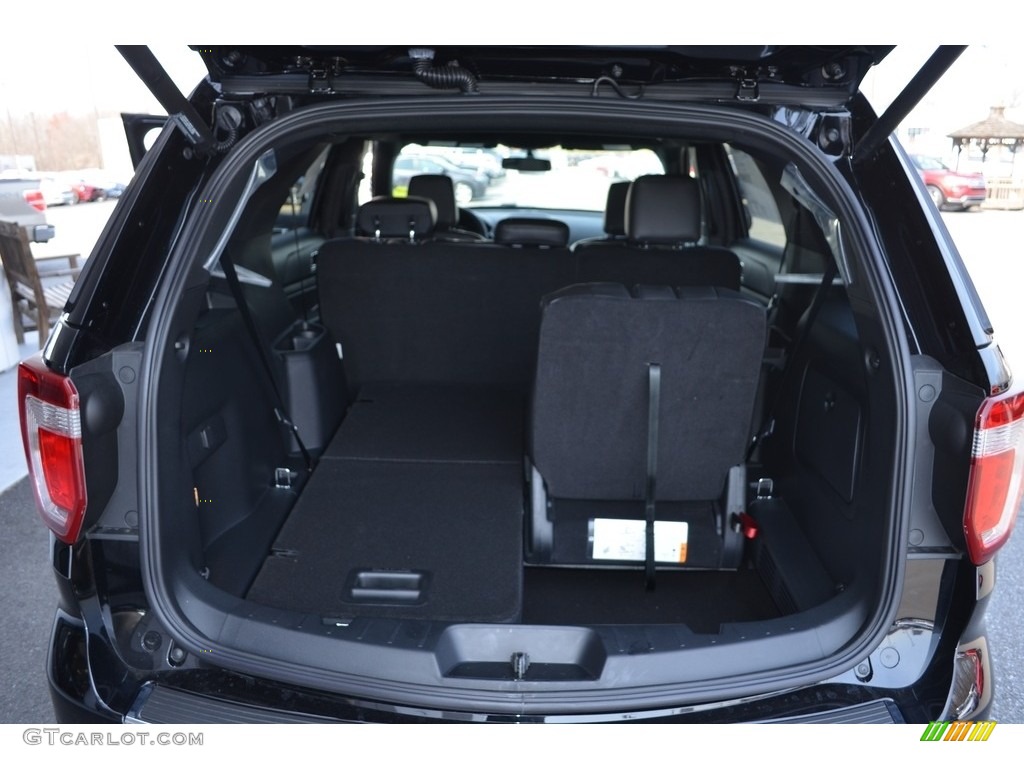 2018 Explorer XLT 4WD - Shadow Black / Ebony Black photo #9