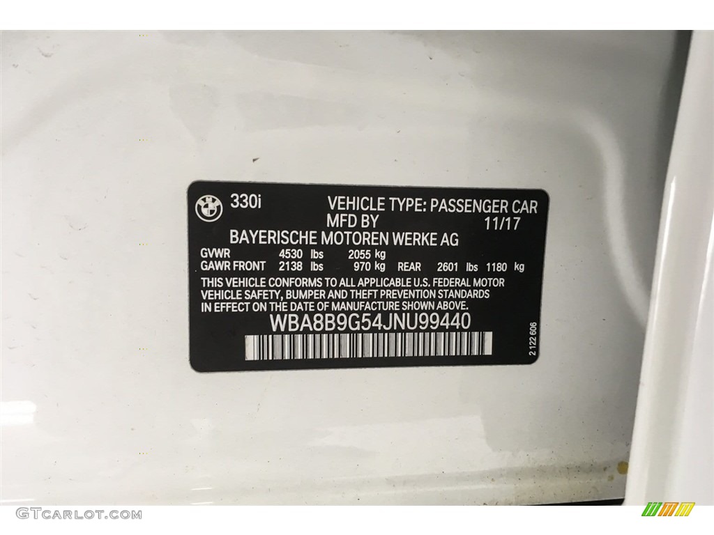 2018 3 Series 330i Sedan - Alpine White / Black photo #11