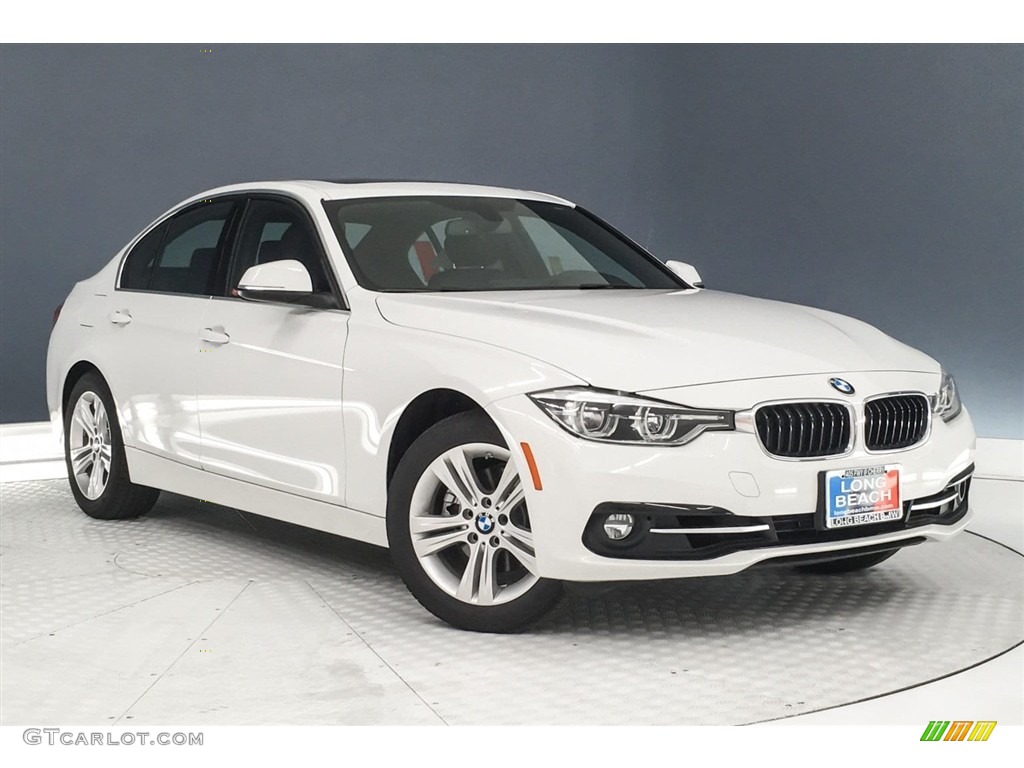 2018 3 Series 330i Sedan - Alpine White / Black photo #12