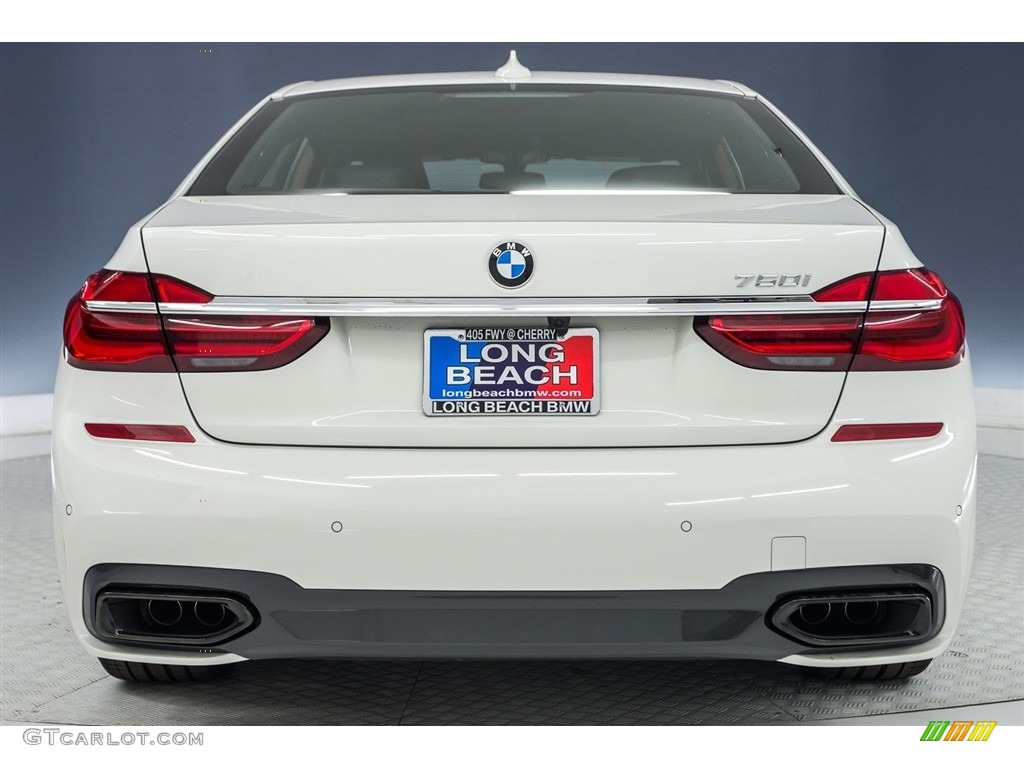 2018 7 Series 750i Sedan - Alpine White / Black photo #3