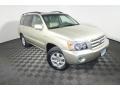 2002 Vintage Gold Metallic Toyota Highlander Limited 4WD  photo #5