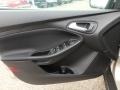 White Gold - Focus SE Sedan Photo No. 13