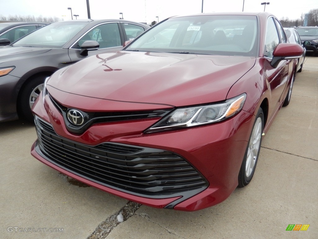 2018 Camry LE - Ruby Flare Pearl / Black photo #1