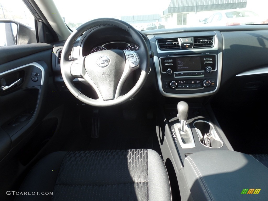 2017 Altima 2.5 SV - Storm Blue / Charcoal photo #15