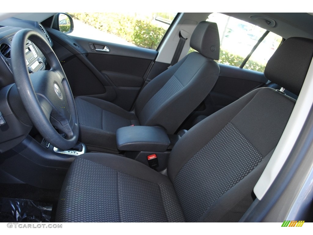 2010 Tiguan S - Alpine Grey Metallic / Charcoal photo #14
