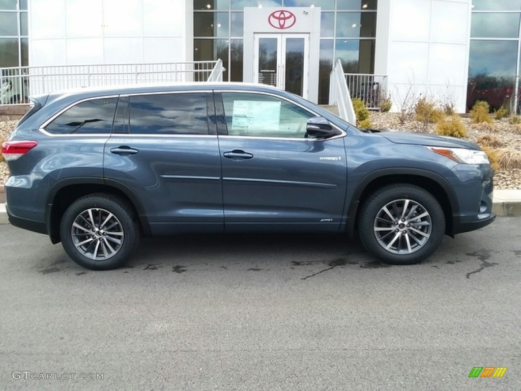 2018 Highlander Hybrid XLE AWD - Shoreline Blue Pearl / Almond photo #2