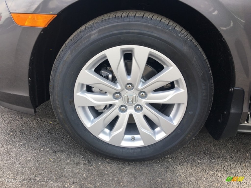 2018 Honda Odyssey LX Wheel Photo #126079676