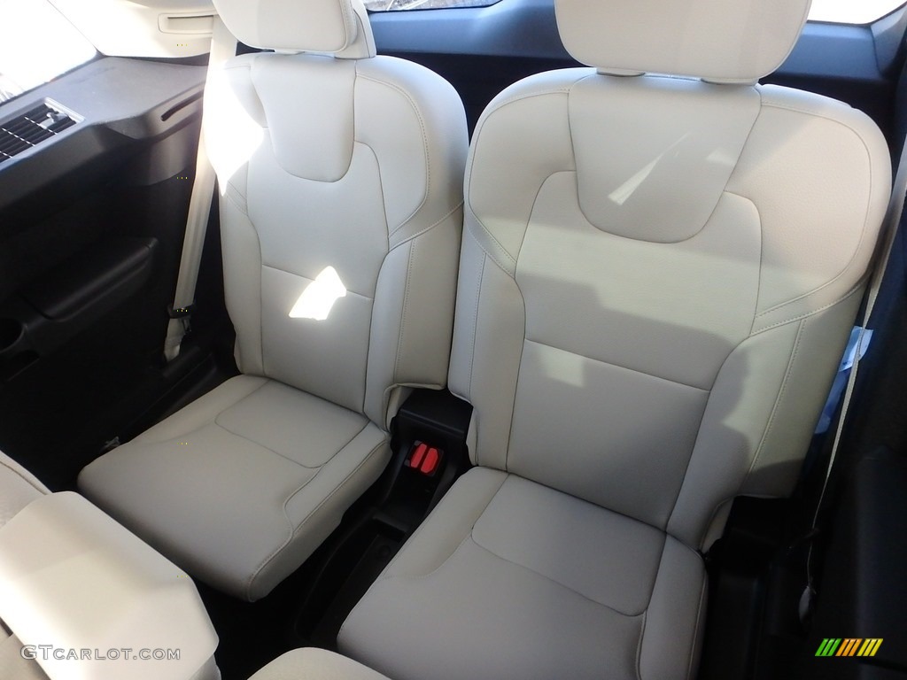 2018 XC90 T6 AWD Momentum - Luminous Sand Metallic / Blonde photo #9