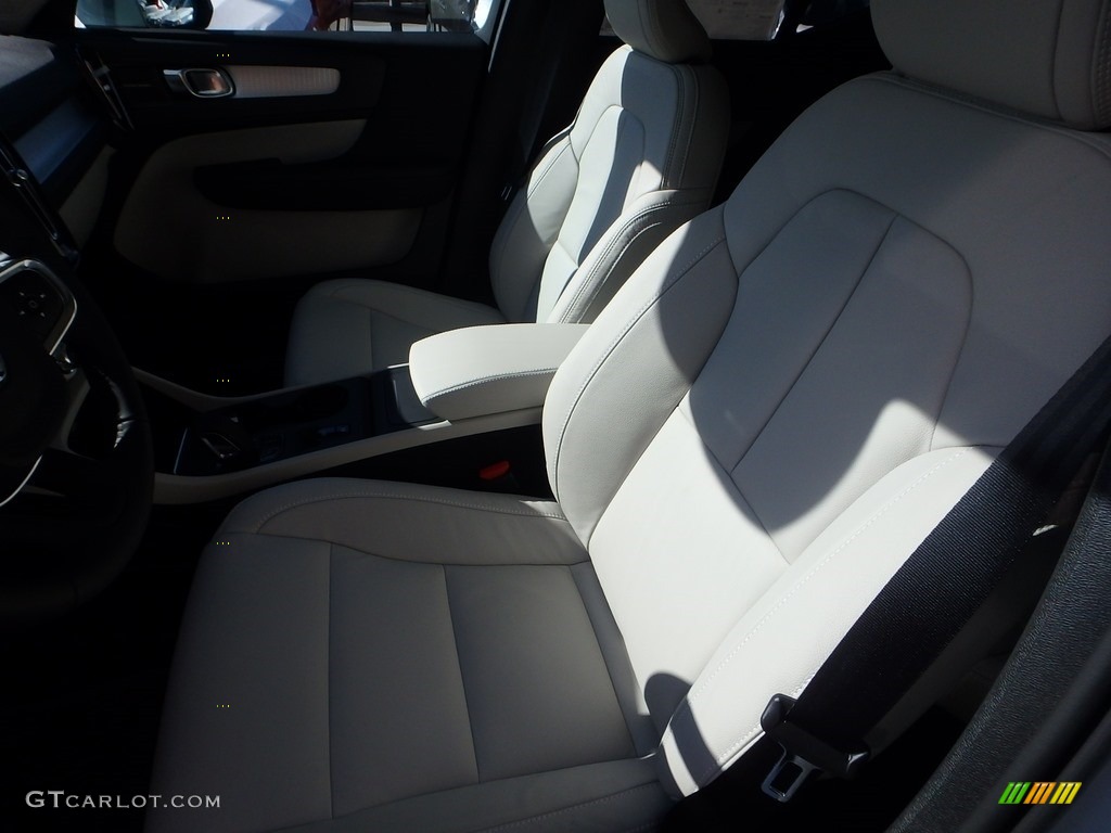 2018 XC40 T5 AWD - Amazon Blue / Blond/Charcoal photo #7