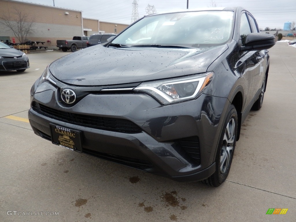 2018 RAV4 LE - Magnetic Gray Metallic / Black photo #1