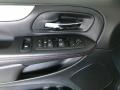 Black Onyx - Grand Caravan GT Photo No. 17