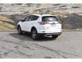 Super White - RAV4 XLE Photo No. 3