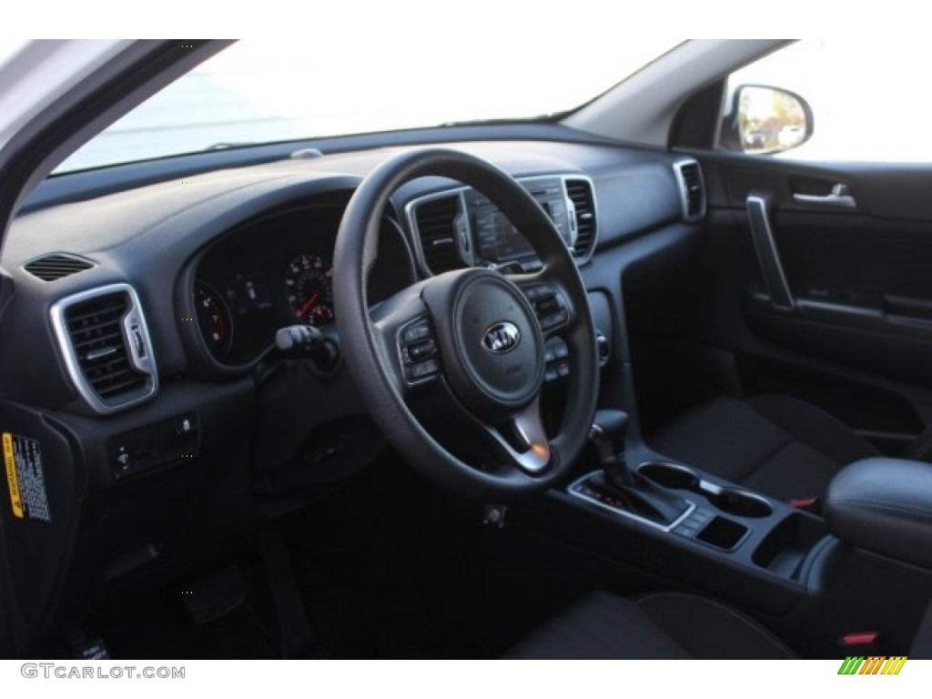 2017 Sportage LX AWD - Clear White / Black photo #14