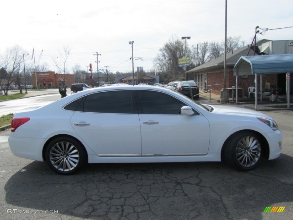 2014 Equus Signature - Casablanca White / Saddle photo #11